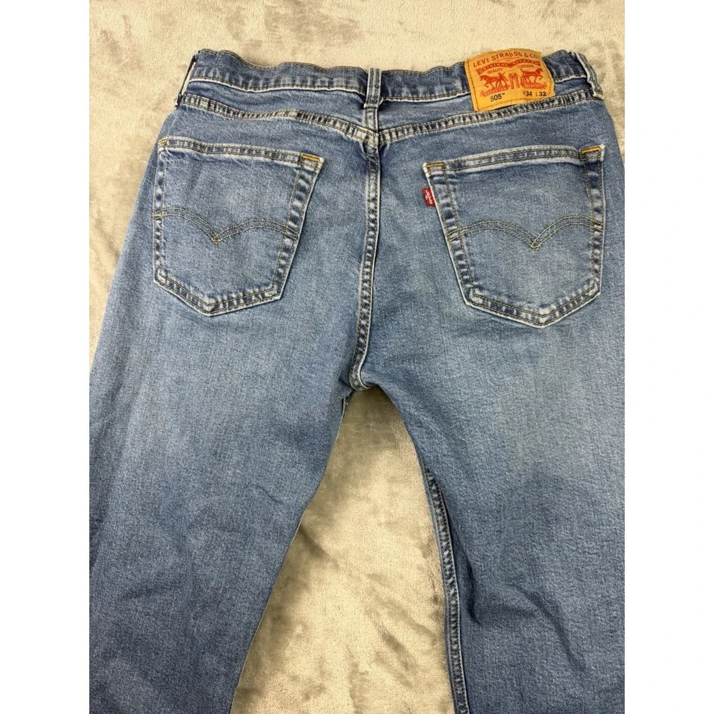 Levis 505 Jeans Men's 34x32‎ Regular Fit Straight Leg Blue Medium Wash